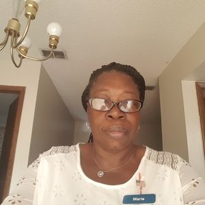 Meet your Posher, Marie